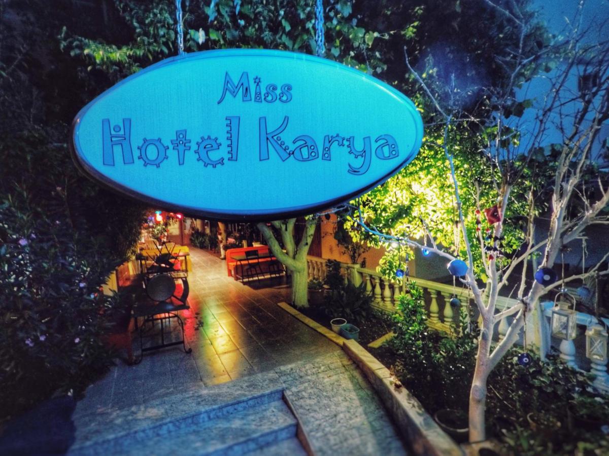 Miss Hotel Karya Oren  Eksteriør billede